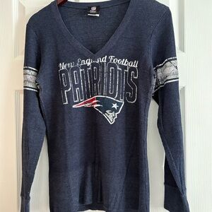 NFL NE  Patriots Women's Navy waffle knit shirt